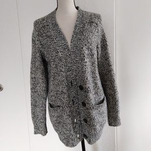 🌿H&M Basic Button Up Boyfriend Cardigan